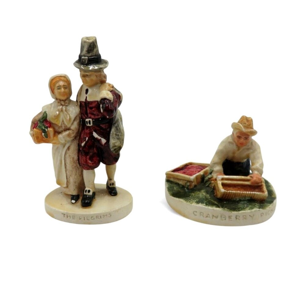 SEBASTIAN MINIATURES Pilgrims And Cranberry Picker Figurines 50s USA Vintage